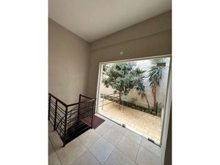 Κατάστημα 30 τ.μ. για πώληση, Αχαΐα, Πάτρα-thumb-2
