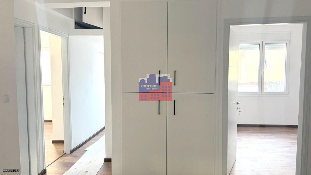 Apartment 81 sqm for sale, Aigio Center