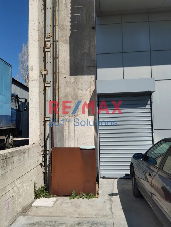 Επιχειρηματικό κτίριο 350 τ.μ. πρός πώληση, Αθήνα - Ανατολικά Προάστια, Γλυκά Νερά