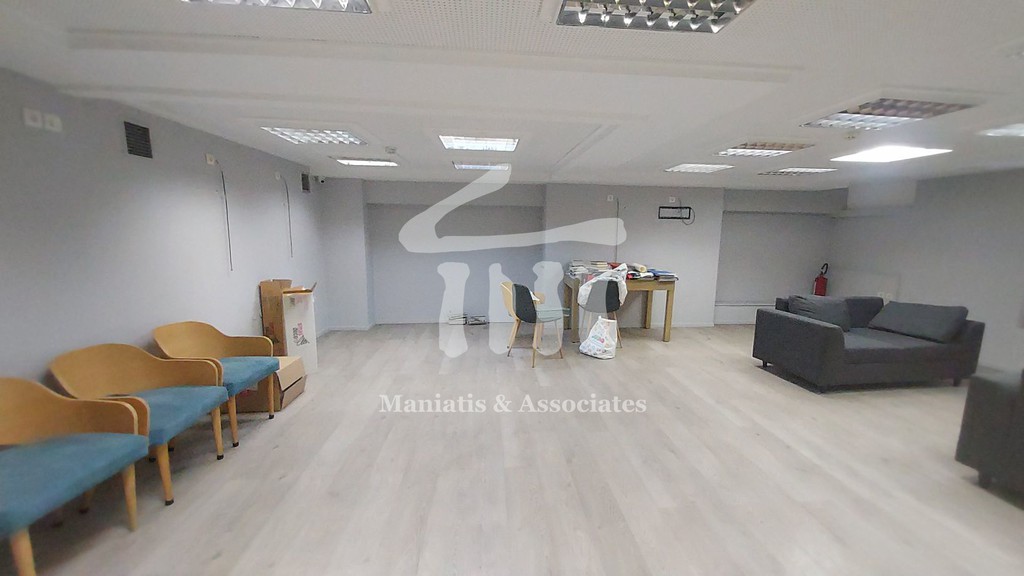 Κατάστημα 354 τ.μ. προς ενοικίαση, Κέντρο Πειραιά