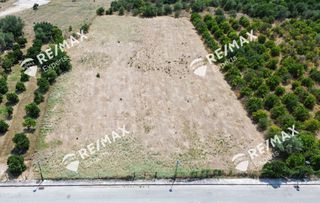 Οικόπεδο 3.710 τ.μ. για πώληση