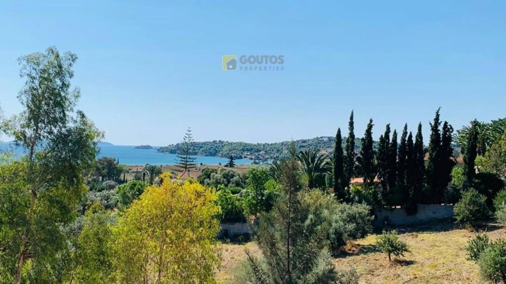 Μονοκατοικία 250 τ.μ. προς πώληση, Πετροθάλασσα