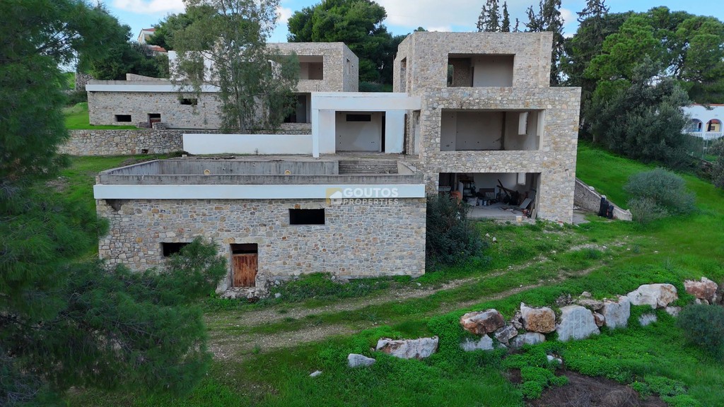 Μονοκατοικία 250 τ.μ. προς πώληση, Πετροθάλασσα