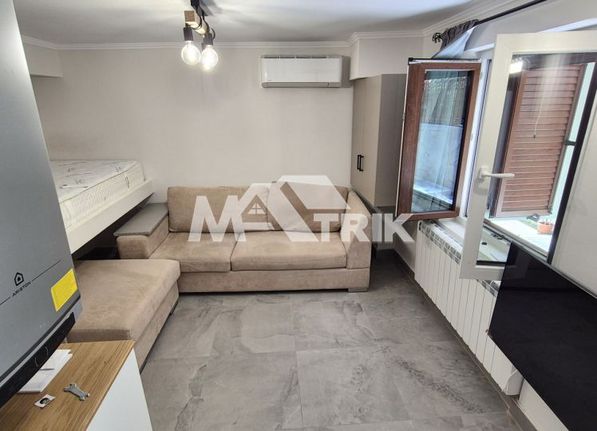 Studio 26 sqm for sale, Thessaloniki - Center, 40 Ekklisies