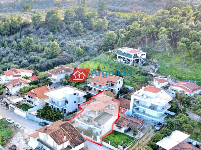 Μονοκατοικία 293 τ.μ. πρός πώληση, Κορινθία, Σικυώνα