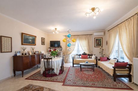 Συγκρότημα διαμερισμάτων 186 τ.μ. πρός πώληση