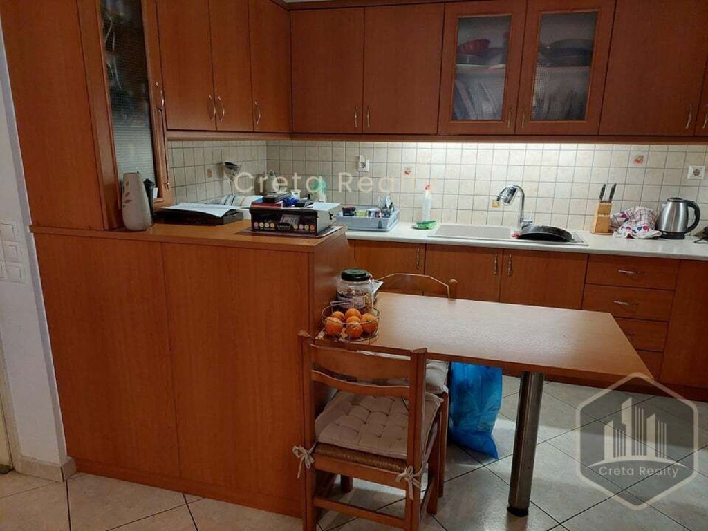 Συγκρότημα διαμερισμάτων 300 τ.μ. προς πώληση, Εσταυρωμένος