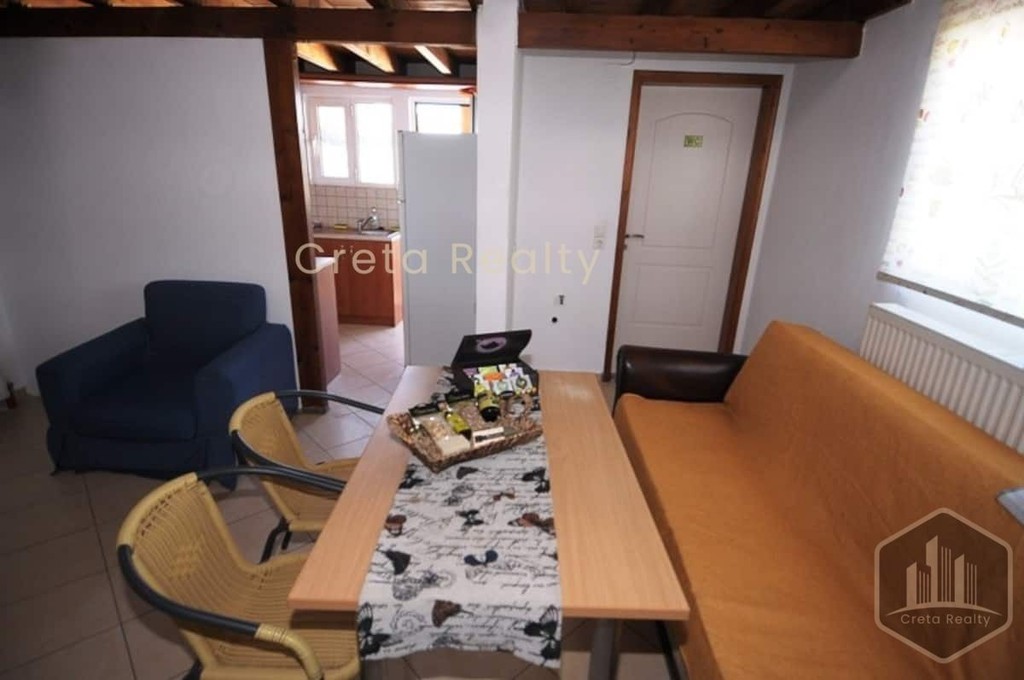Loft 300 τ.μ. προς πώληση, Εσταυρωμένος