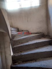 Μονοκατοικία 330 τ.μ. για πώληση, Πειραιάς, Αγία Σοφία-thumb-6