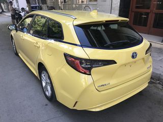 Toyota Corolla 2022 1.8 HYBRID-thumb-3