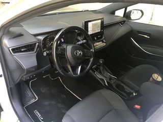 Toyota Corolla 2022 1.8 HYBRID-thumb-4