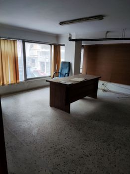 Κατάστημα 250 τ.μ. προς ενοικίαση