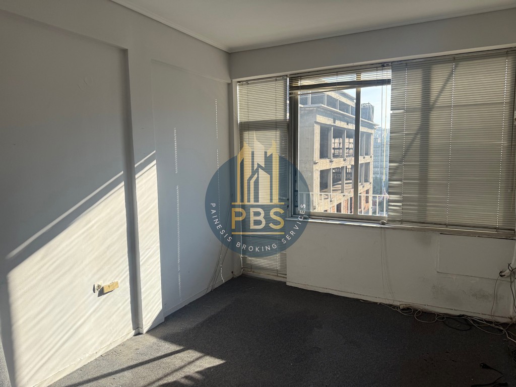Office 23 sqm for rent, Piraeus, Terpsithea