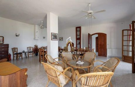 Detached home 514 sqm for sale