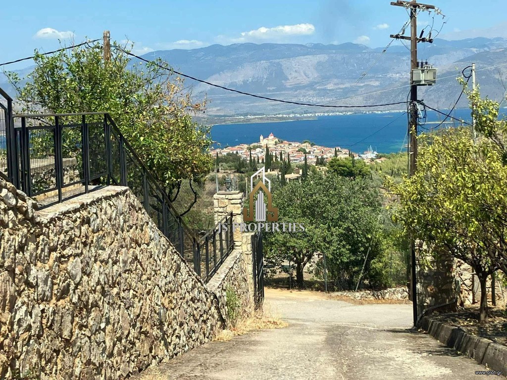 Μονοκατοικία 514 τ.μ. πρός πώληση, Φωκίδα, Γαλαξίδι