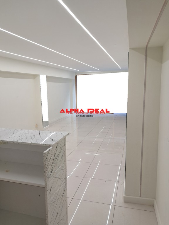 Κατάστημα 73 τ.μ. προς ενοικίαση, Κέντρο Πειραιά