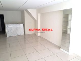 Κατάστημα 73 τ.μ. για ενοικίαση, Πειραιάς, Πειραιάς - Κέντρο-thumb-1
