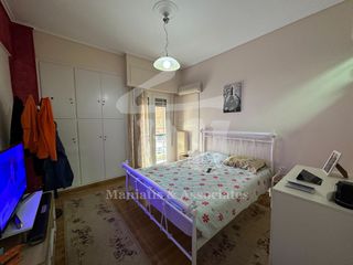 Διαμέρισμα 70 τ.μ. προς πώληση, Κέντρο Πειραιά-thumb-1