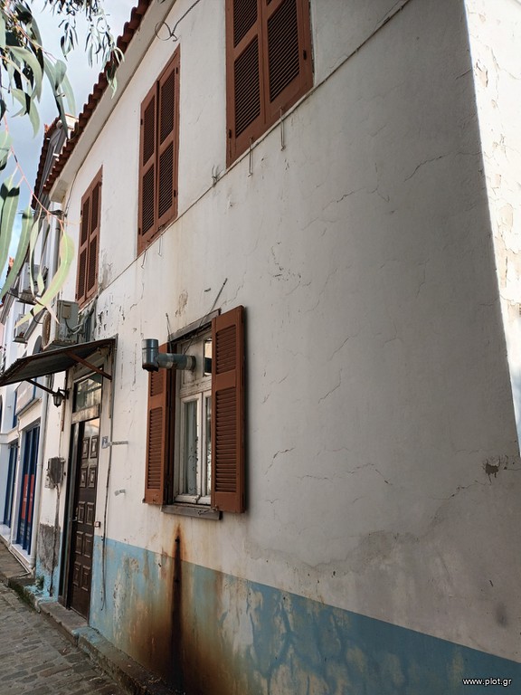 Μονοκατοικία 128 τ.μ. πρός πώληση, Ν. Λέσβου, Λήμνος - Μύρινα