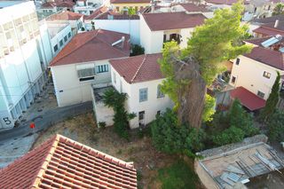 Κτίριο 230 τ.μ. για πώληση, Μεσσηνία, Καλαμάτα-thumb-11