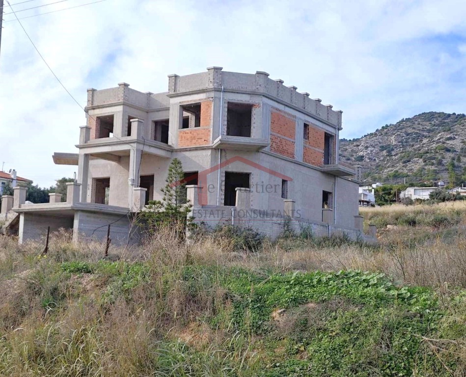 Μεζονέτα 640 τ.μ. προς πώληση, Στενό Σαλαμίνας