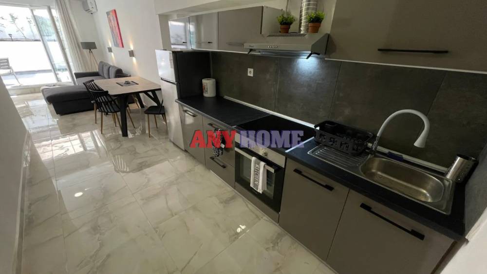 Studio / γκαρσονιέρα 90 τ.μ. προς πώληση, Άγιος Γιώργιος - Τρωάδα