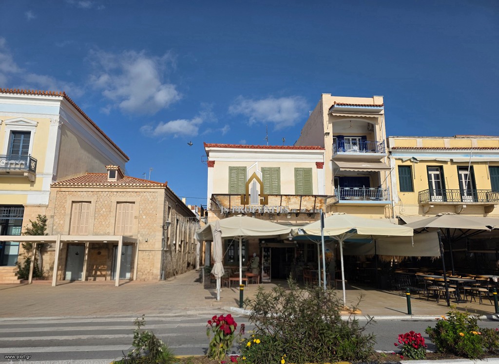 Κτίριο 470 τ.μ. προς πώληση, Λιβάδι Αίγινας