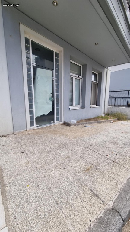 Κατάστημα 100 τ.μ. πρός πώληση, Ν. Φλώρινας, Φλώρινα