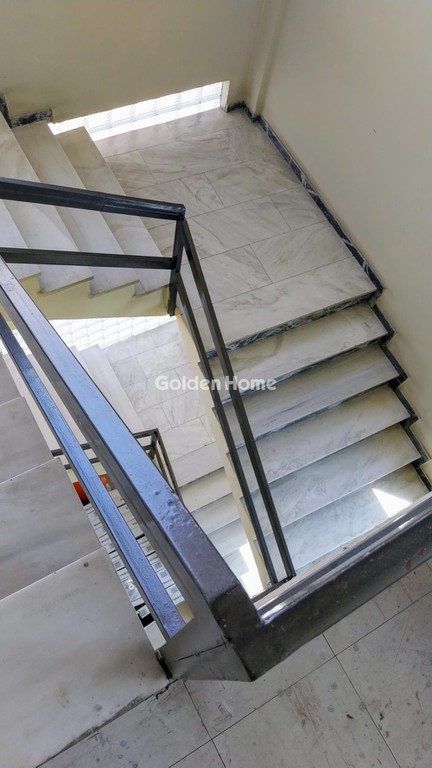 Επιχειρηματικό κτίριο 2.450 τ.μ. πρός ενοικίαση, Αθήνα - Βόρεια Προάστια, Κηφισιά