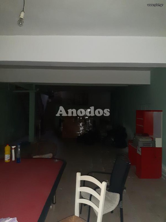 Κατάστημα 100 τ.μ. προς ενοικίαση, Νεάπολη Νίκαιας Πειραιά
