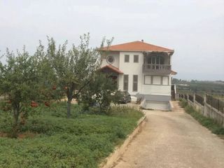 Μονοκατοικία 450 τ.μ. για πώληση