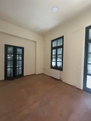 Επιχειρηματικό κτίριο 400 τ.μ. για ενοικίαση