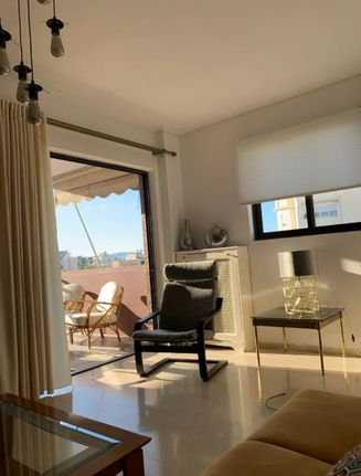 Apartment 85 sqm for rent, Athens - South, Palaio Faliro