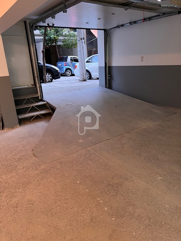 Parking 185 τ.μ. προς ενοικίαση, Πλατεία Ελευθερίας