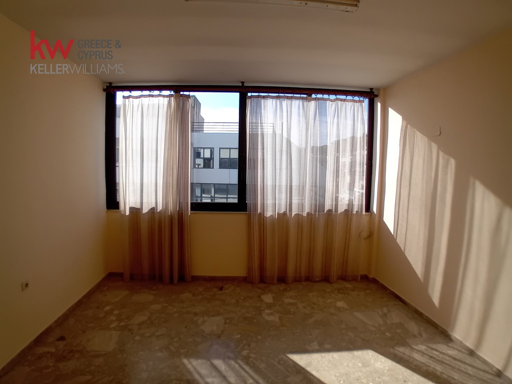 Γραφείο 40 τ.μ. προς ενοικίαση, Νησιά Αργοσαρωνικού, Σαλαμίνα