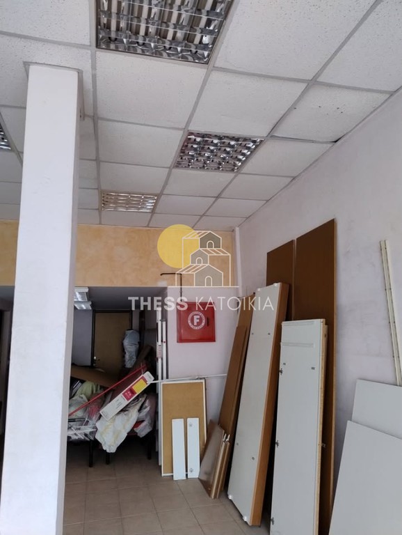 Κατάστημα 43 τ.μ. προς πώληση, Καρατάσσου