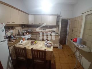Κτίριο 300 τ.μ. για πώληση, Πειραιάς, Ταμπούρια-thumb-5