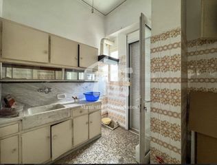 Κτίριο 300 τ.μ. για πώληση, Πειραιάς, Ταμπούρια-thumb-26