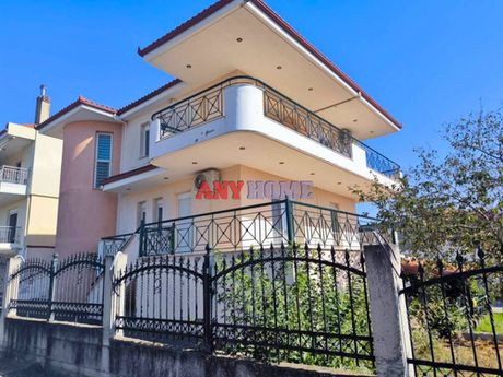 Detached home 185 sqm for rent