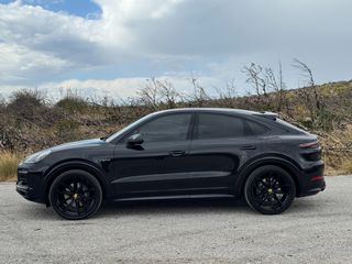 Porsche Cayenne 2021 COUPE GTS EDITION-thumb-7
