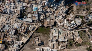 Συγκρότημα διαμερισμάτων 285 τ.μ. για πώληση, Κυκλάδες, Σαντορίνη-thumb-1