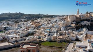 Συγκρότημα διαμερισμάτων 285 τ.μ. για πώληση, Κυκλάδες, Σαντορίνη-thumb-2
