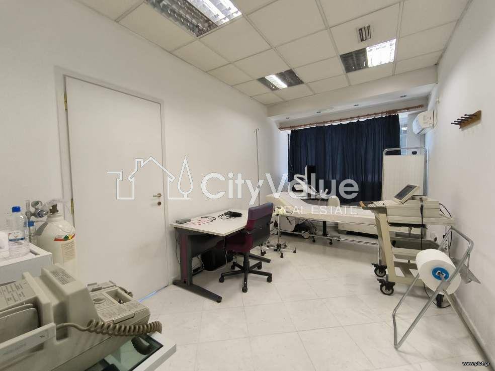 Επαγγελματικό 850 τ.μ. πρός πώληση, Αθήνα - Βόρεια Προάστια, Μαρούσι