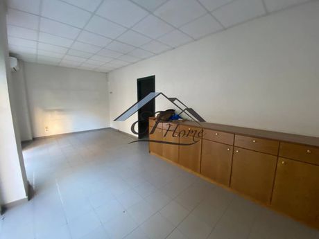 Office 83 sqm for rent