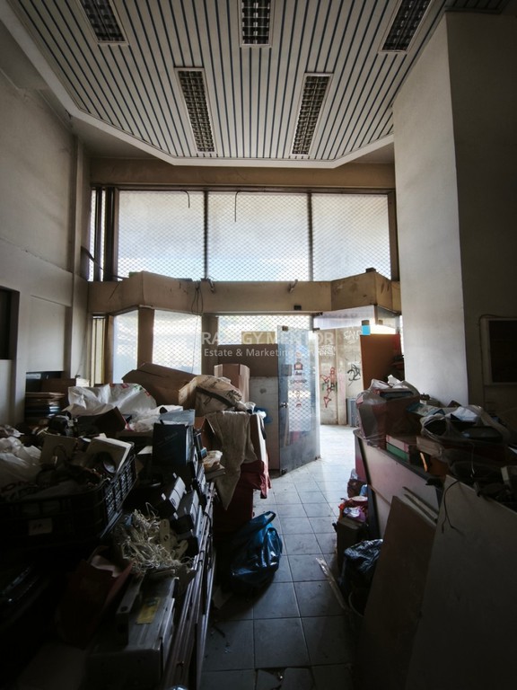Επιχειρηματικό κτίριο 1.010 τ.μ. πρός πώληση, Αθήνα - Κέντρο, Αττική