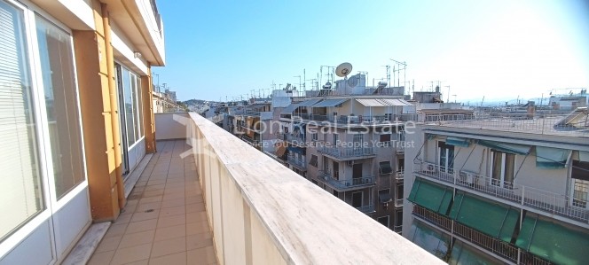 Επιχειρηματικό κτίριο 1.180 τ.μ. προς πώληση, Αγ. Μελετίου - Πλ. Βικτωρίας - Μάρνη