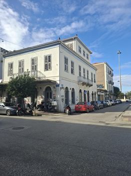 Store 534 sqm for rent