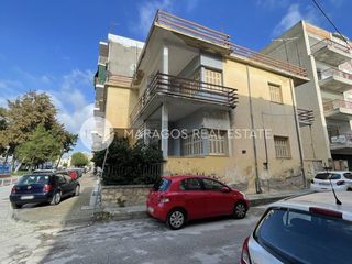 Κτίριο 320 τ.μ. για πώληση, Αργολίδα, Άργος-thumb-4