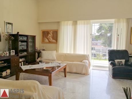 Μονοκατοικία 220 τ.μ. για πώληση