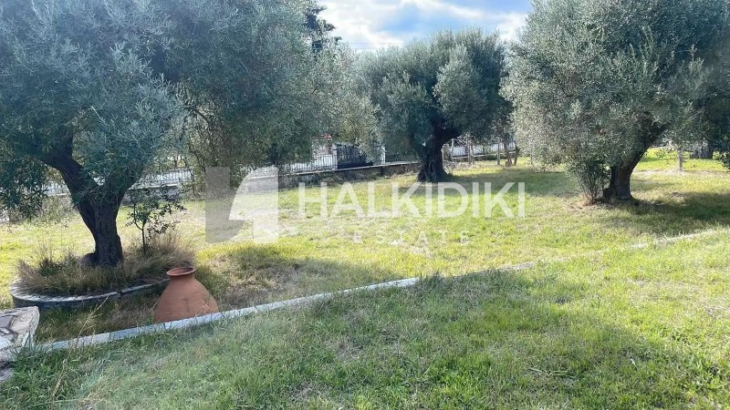 Μονοκατοικία 200 τ.μ. προς πώληση, Μόλες Καλύβες
